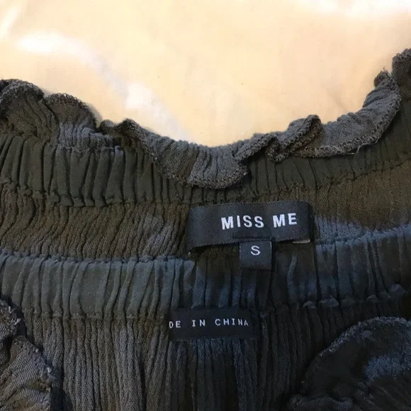 Miss Me flowy top - Picture 3 of 4